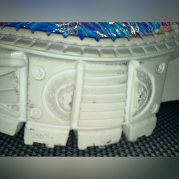 New Rock Dolls Kill Holographic M-WALL005-V44 Platform Boots Iridescent Festival - Picture 10 of 10